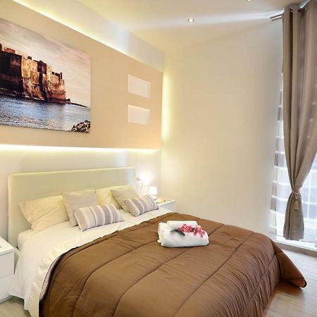 Alexandra Exclusive Apartment Napoli Bagian luar foto