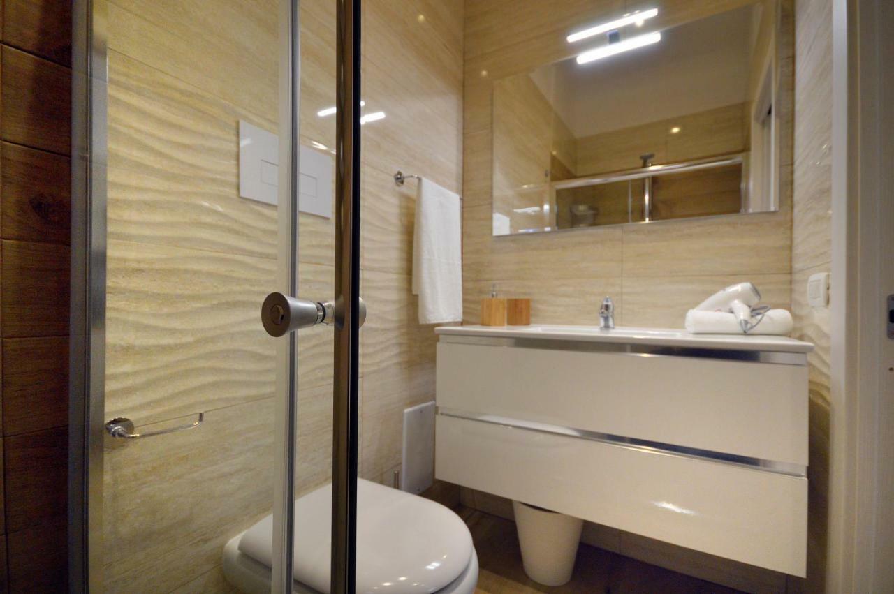 Alexandra Exclusive Apartment Napoli Bagian luar foto